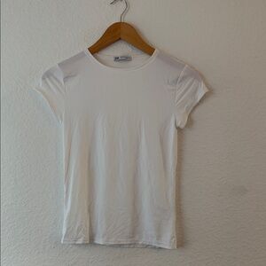 Zara Classic White Short Sleeve Tee